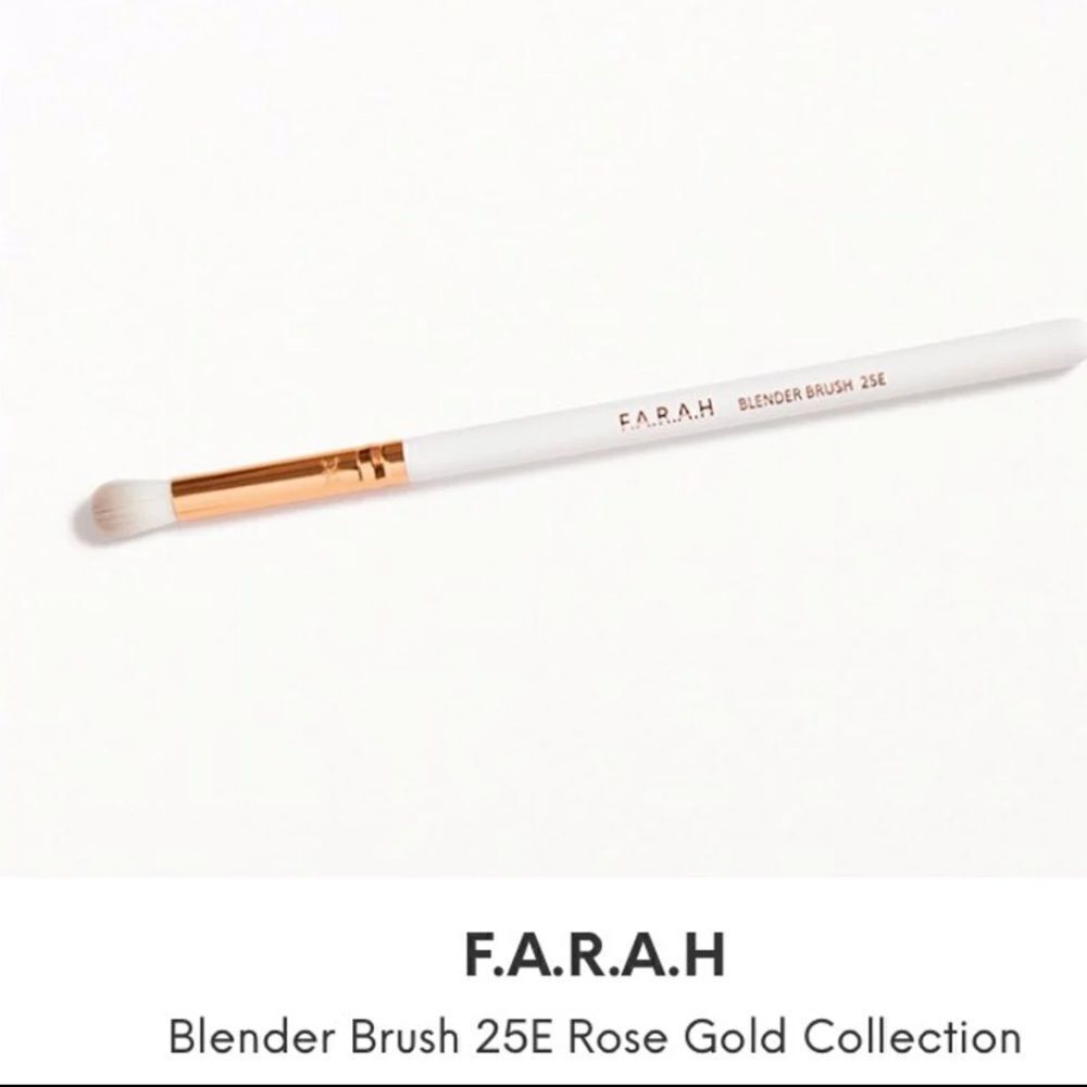 New F.A.R.A.H Blender Brush 25E Rose Gold Collection NEW Ipsy bag